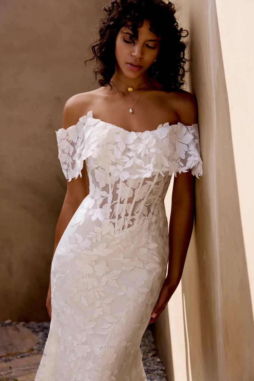 Lilian West 66456
